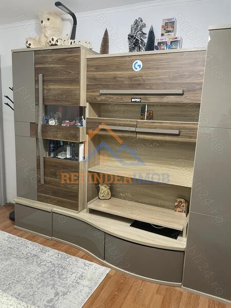 Titan Apartament de vanzare cu 2 camere, zona Titan