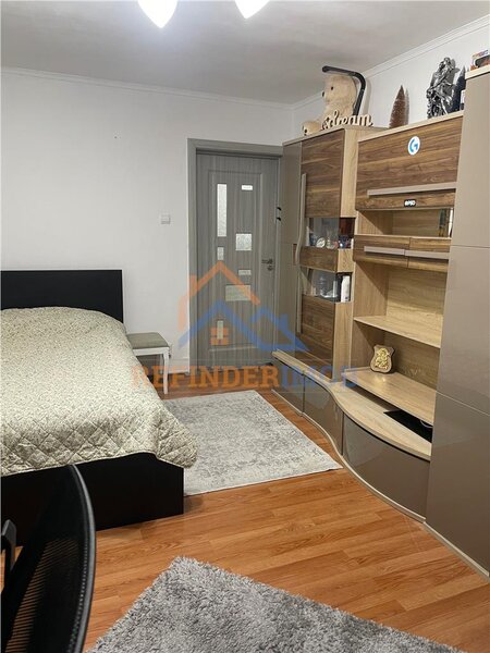 Titan Apartament de vanzare cu 2 camere, zona Titan